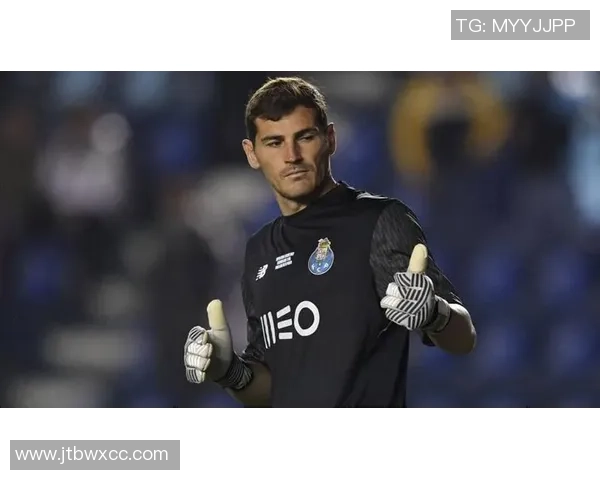 德甲激战波尔图险胜里昂乌龙球引发全场争议与热议