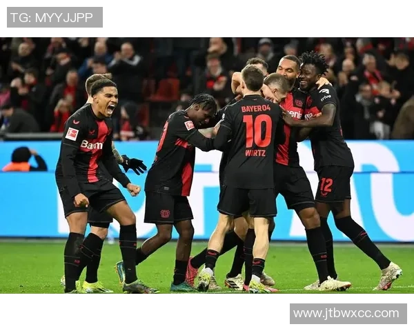 欧联杯精彩对决里昂逆袭拜仁6比2乌龙球瞬间点燃全场激情